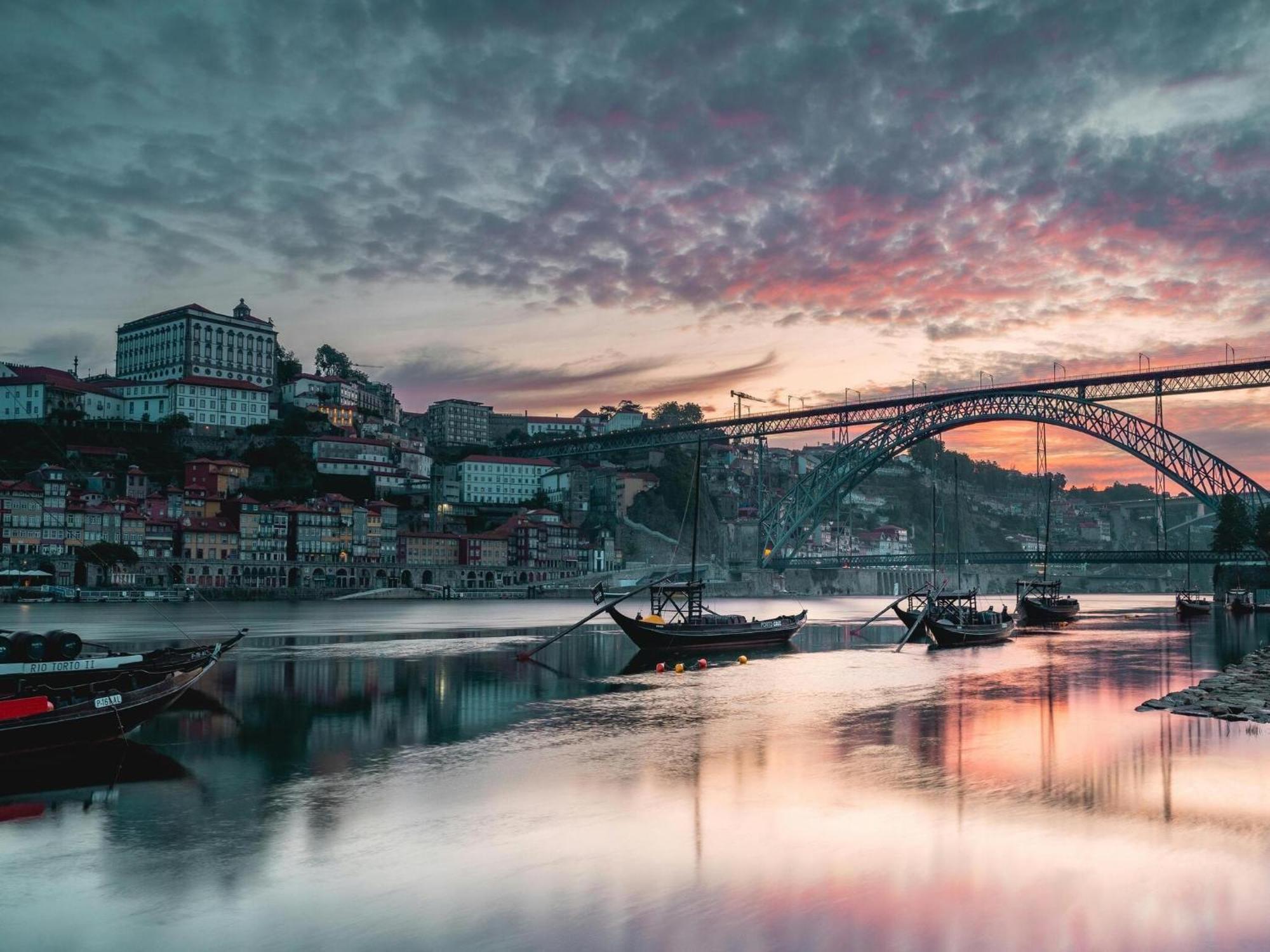Apartament Charming 1-bedroom In Porto